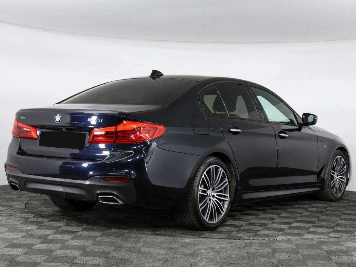 Купить BMW 5 серии 530i xDrive, 2018, 58 669 км, фото №2