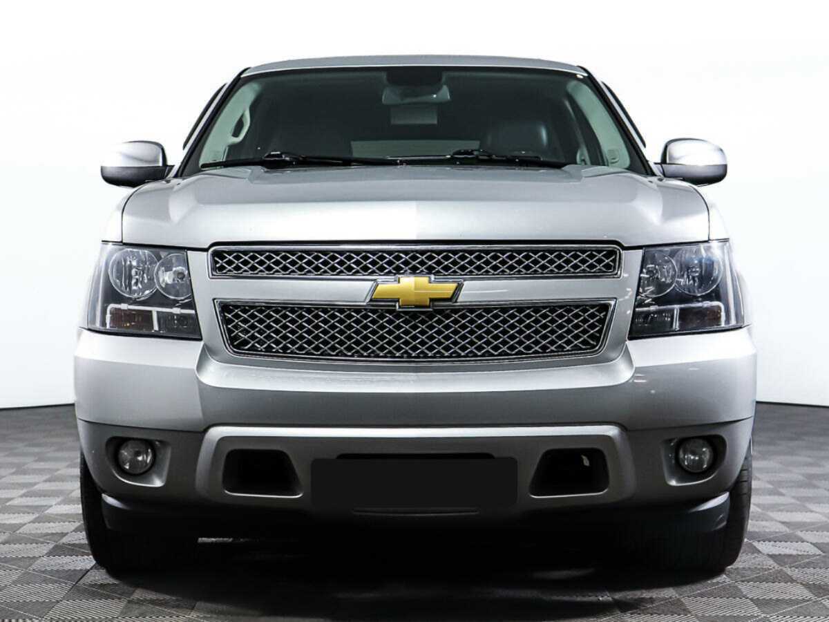 Купить Chevrolet Tahoe 6AT, 2012, 165 000 км, фото №2