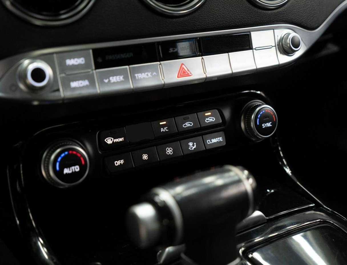 Купить Kia Stinger, 2018, 96 000 км, фото №11