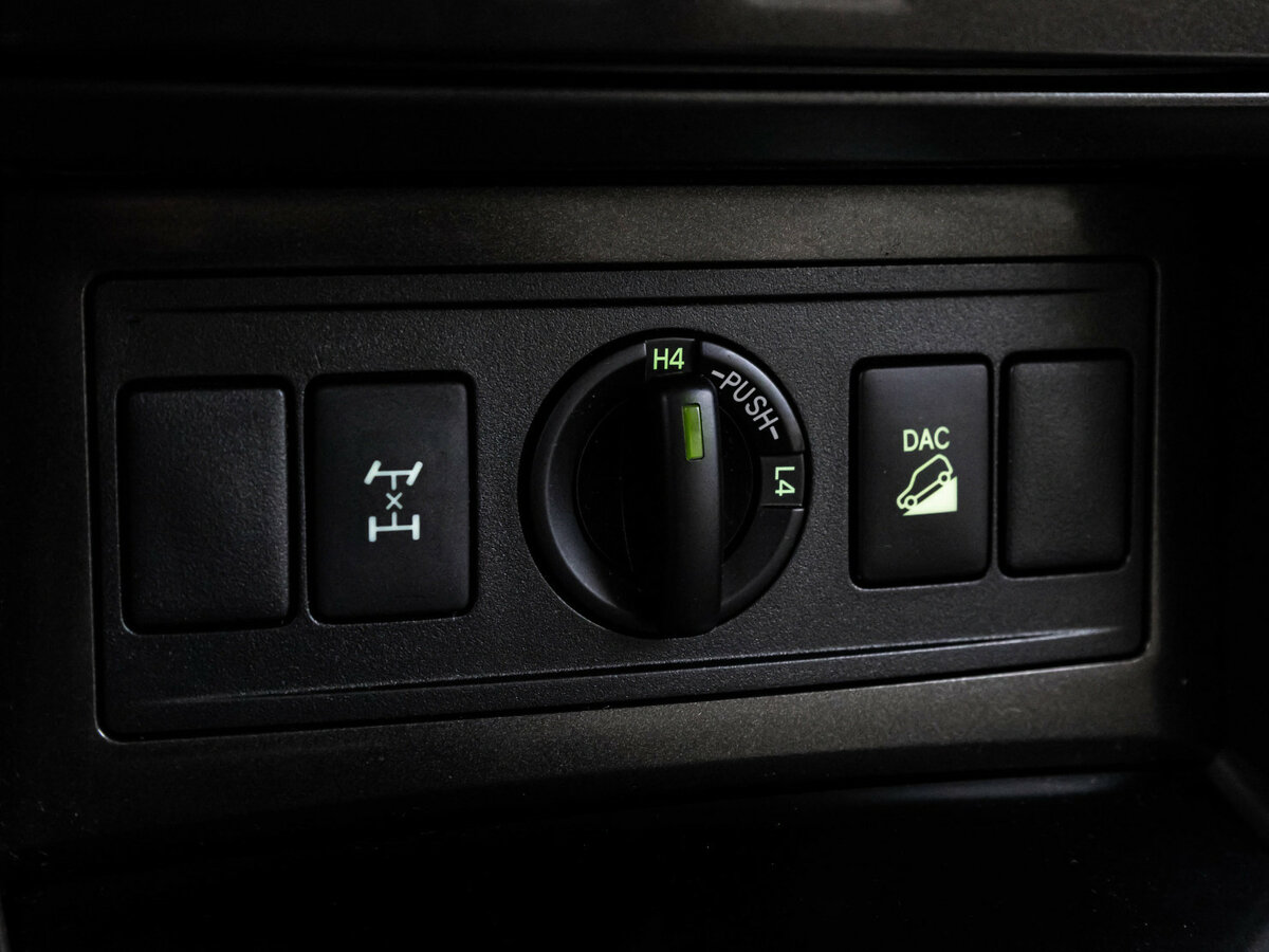 Купить Toyota Land Cruiser Prado 150 Series Рестайлинг 1, 2016, 172 945 км, фото №15