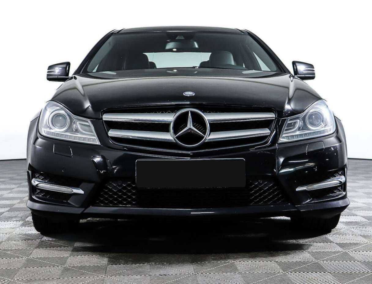 Купить Mercedes-Benz C-Класс 180, 2012, 113 620 км, фото №2