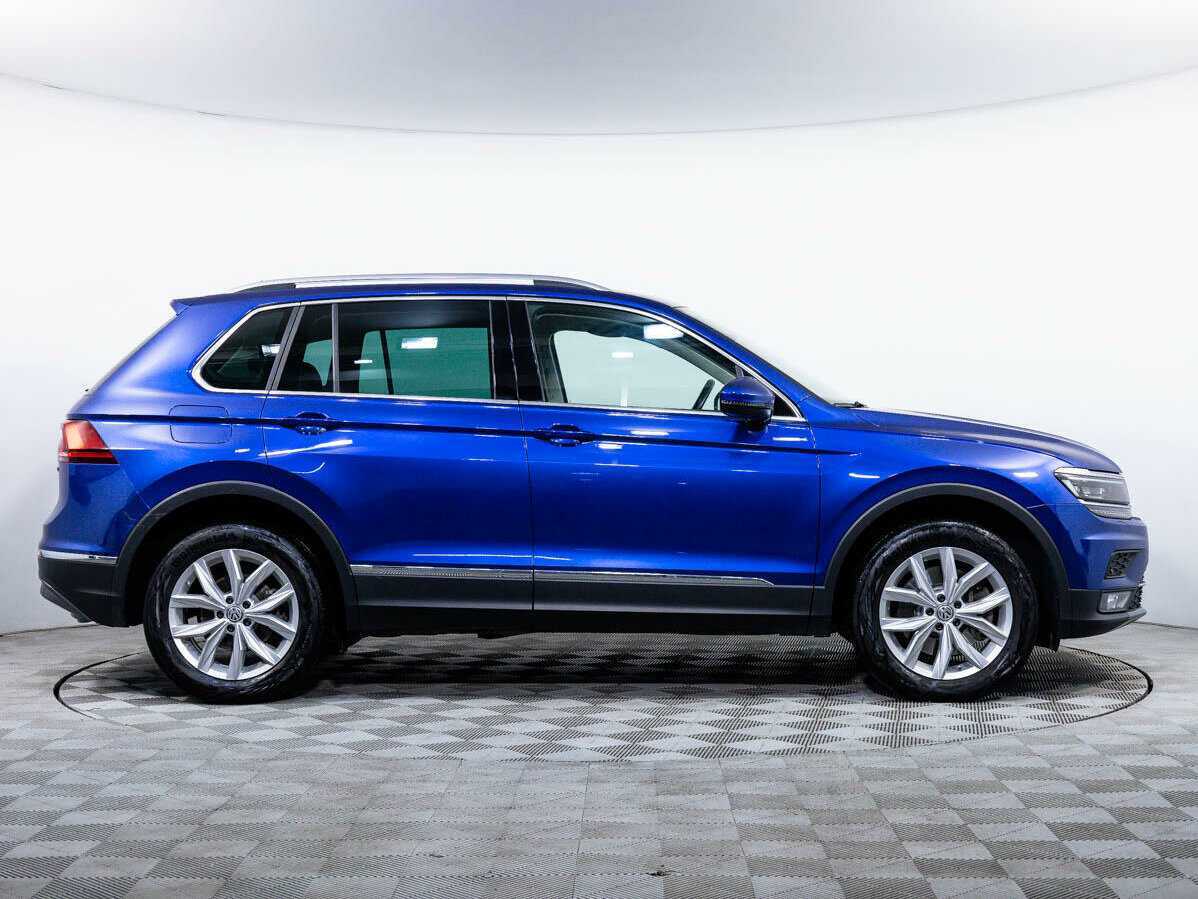 Купить Volkswagen Tiguan, 2019, 73 411 км, фото №3