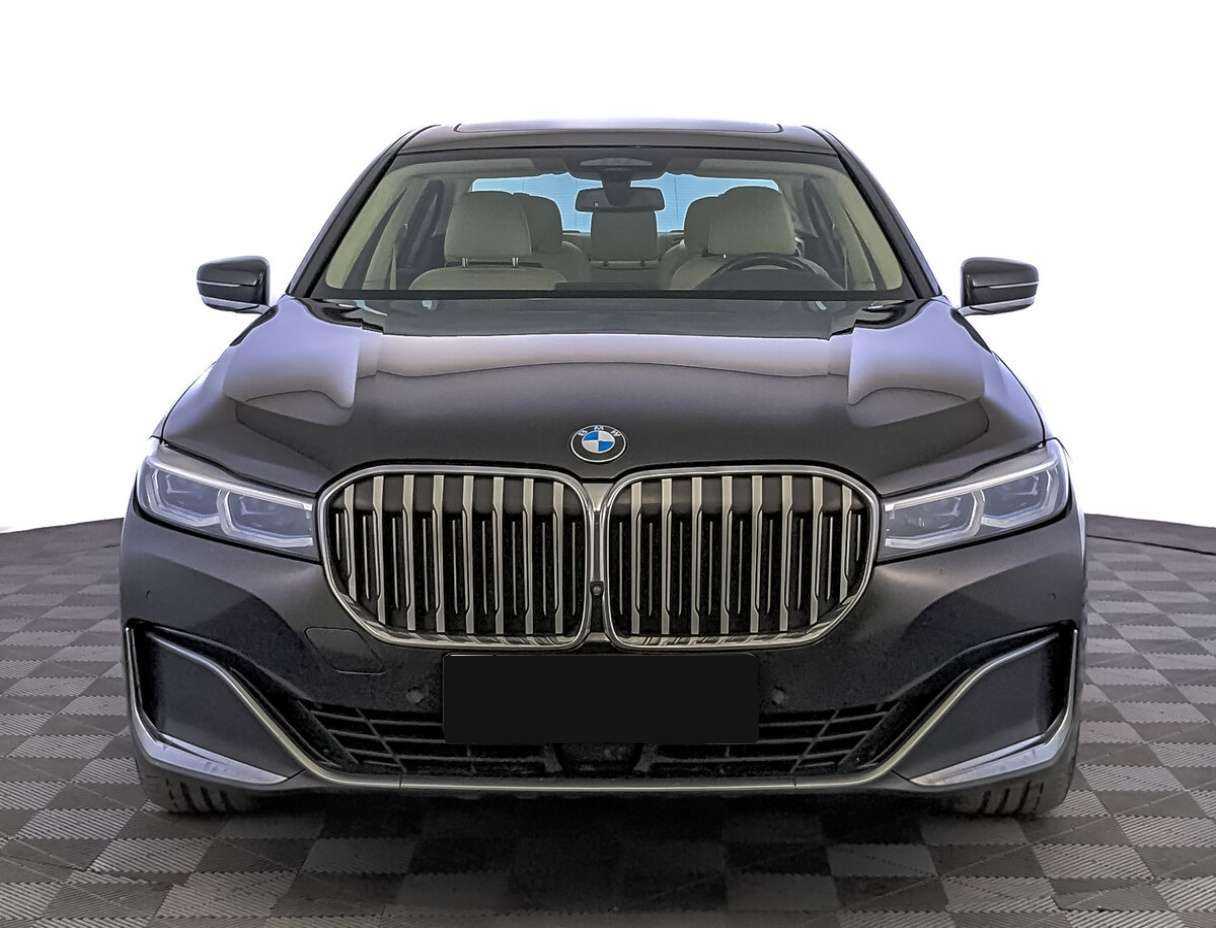 Купить BMW 7 серии Long 740Li xDrive, 2021, 99 843 км, фото №2