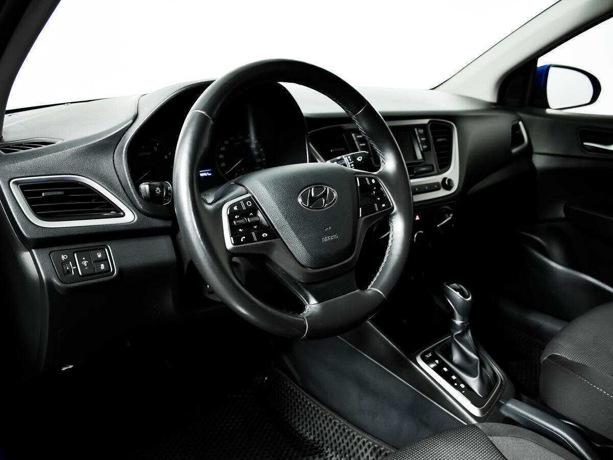 Купить Hyundai Solaris, 2018, 98 959 км, фото №13