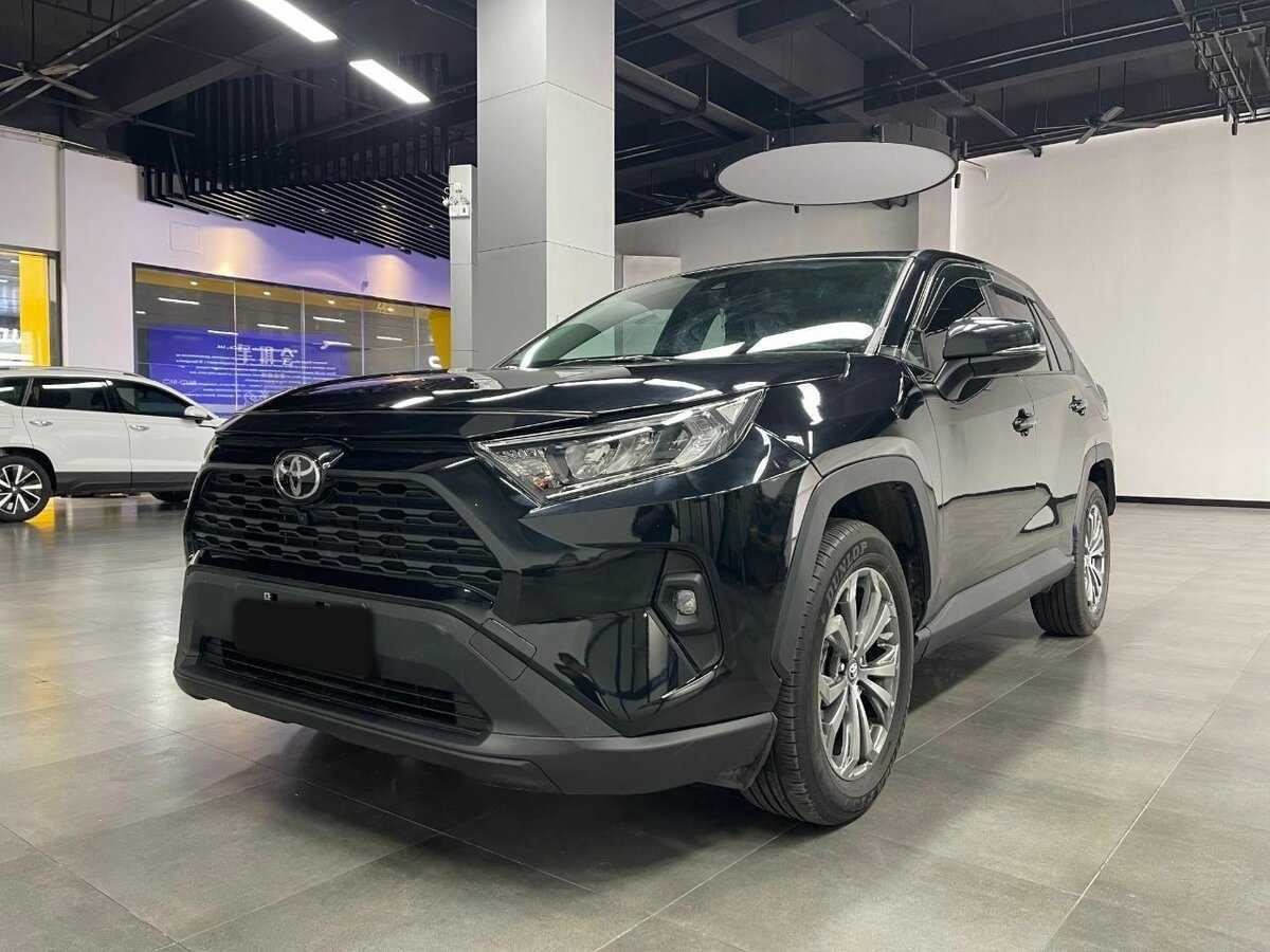 Купить Toyota RAV4, 2023, 5 470 км, фото №1