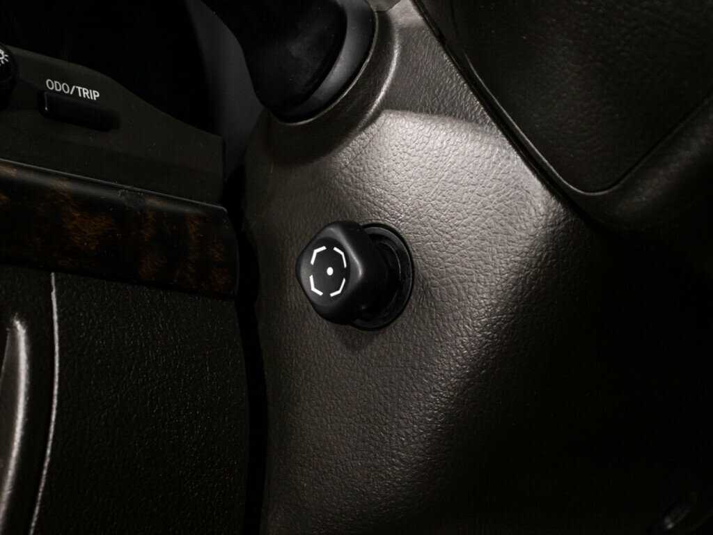 Купить Toyota Land Cruiser, 2010, 355 212 км, фото №16