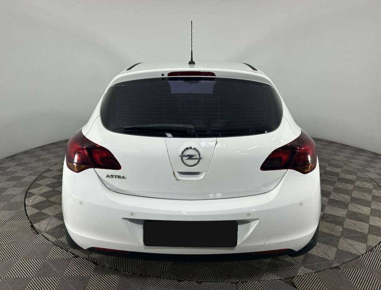 Купить Opel Astra, 2011, 258 397 км, фото №3