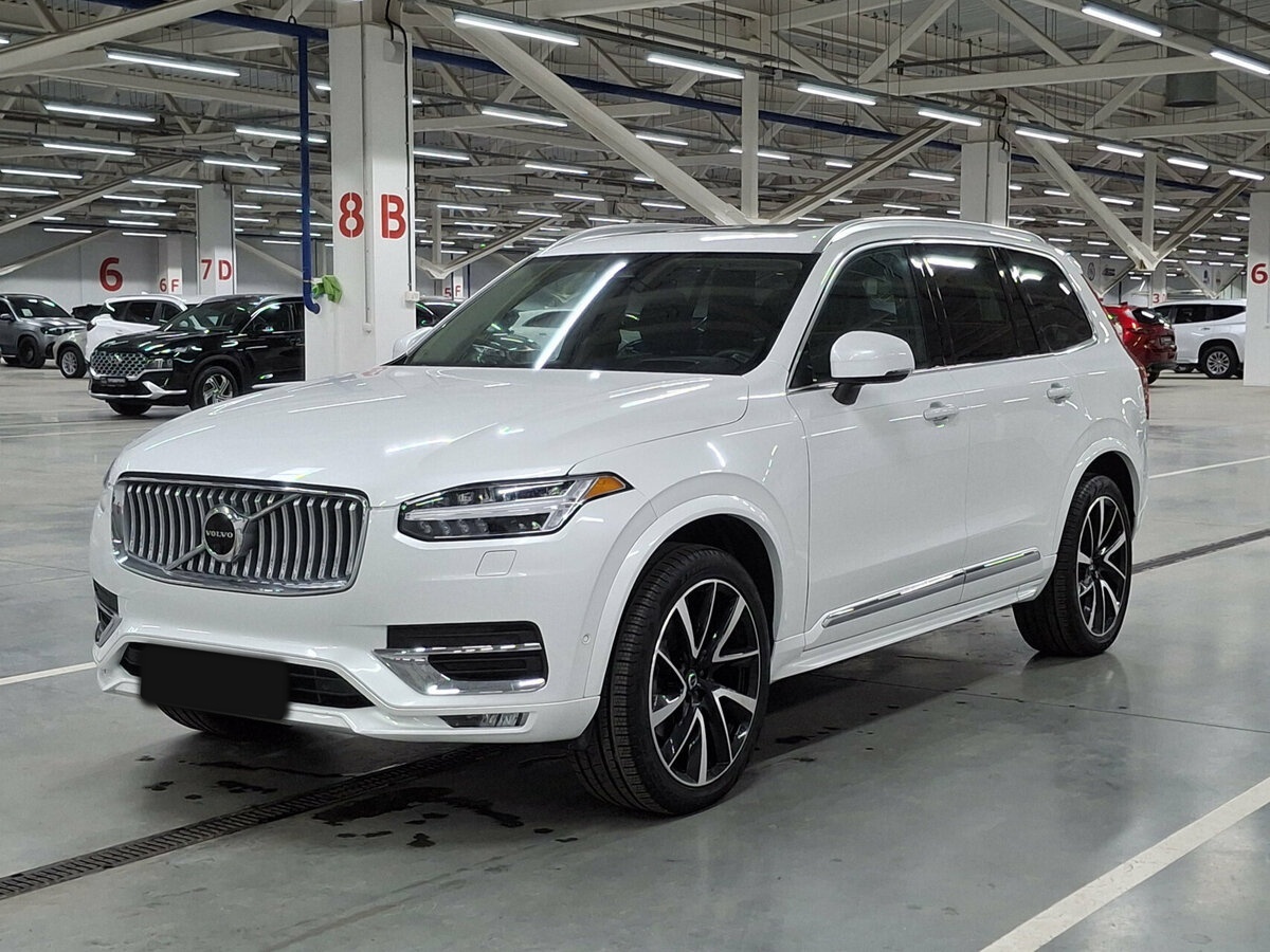 Купить Volvo XC90 II Рестайлинг 1, 2023, 9 834 км, фото №1