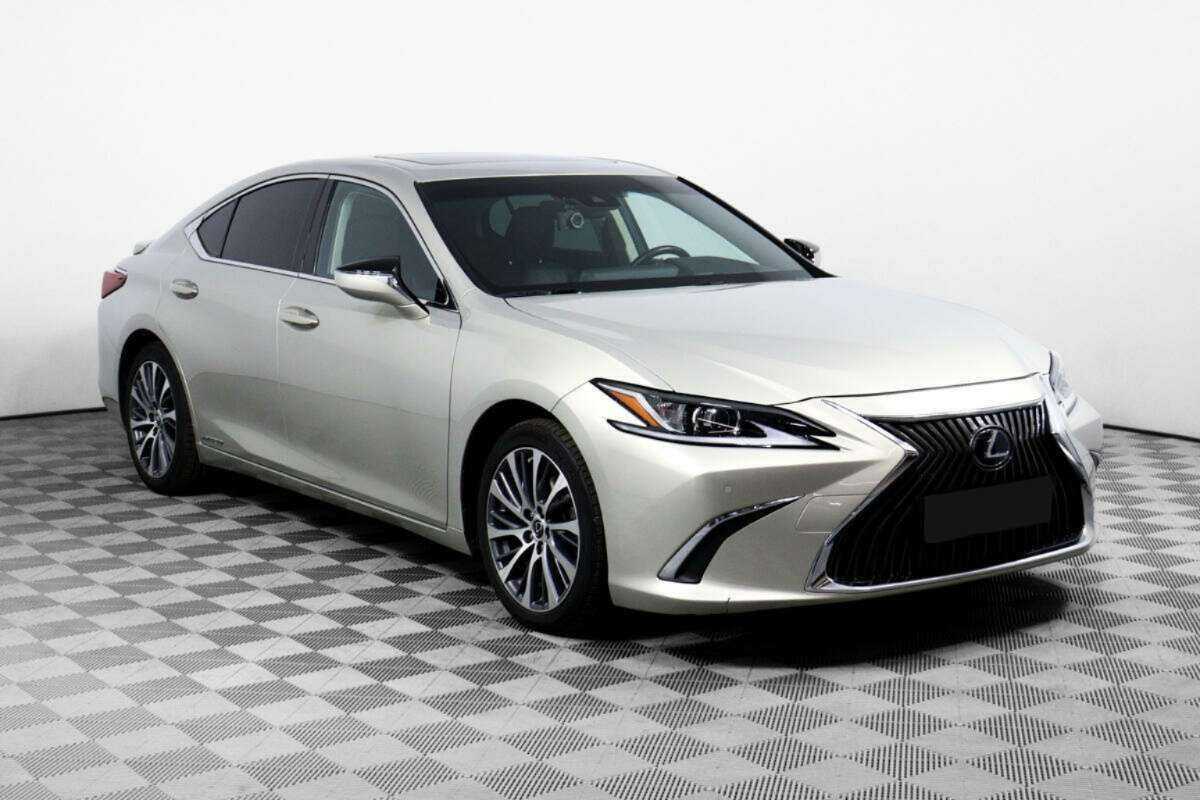 Купить Lexus ES 300h, 2018, 90 630 км, фото №3