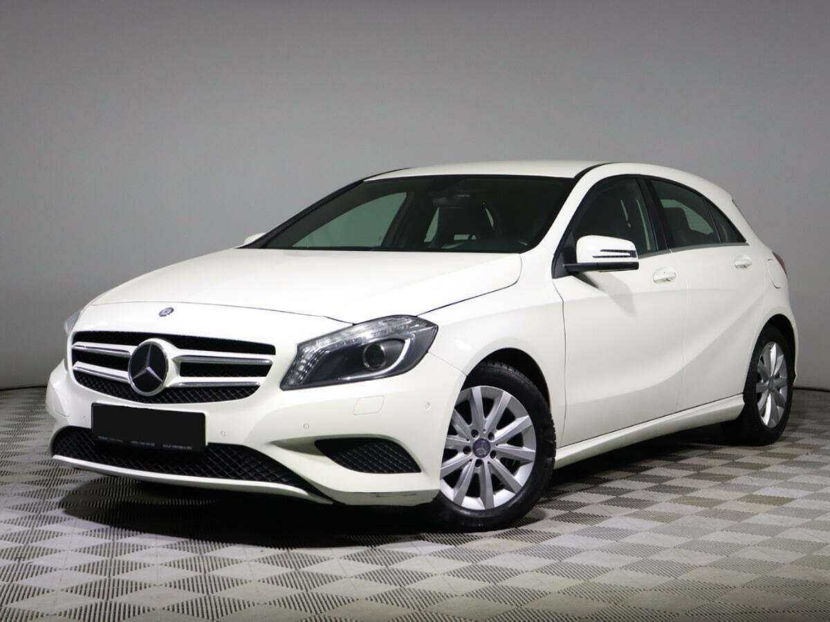 Купить Mercedes-Benz A-Класс 180, 2014, 76 300 км, фото №1