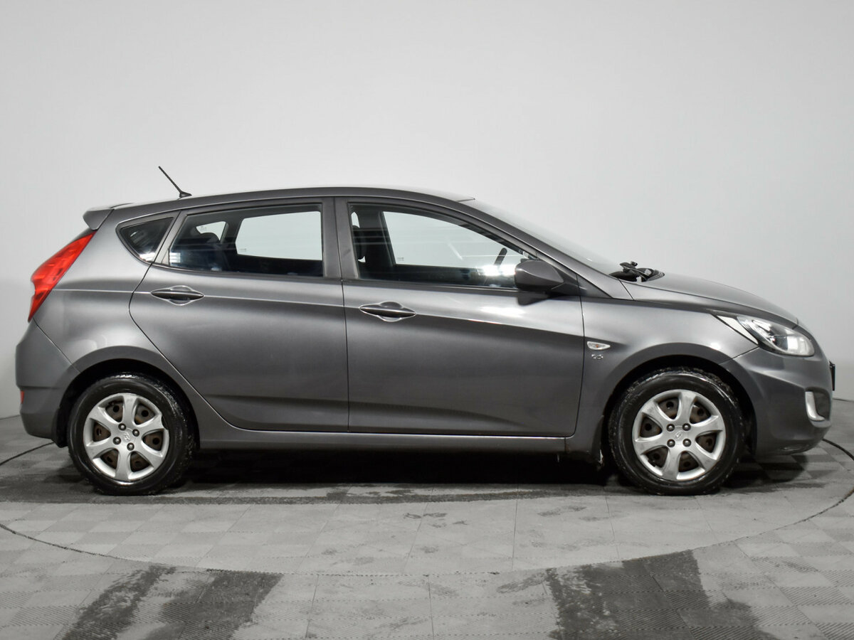 Купить Hyundai Solaris I, 2012, 106 000 км, фото №4
