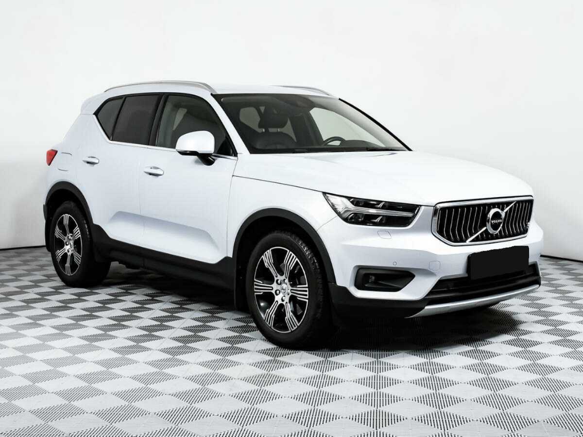 Купить Volvo XC40, 2021, 81 445 км, фото №3