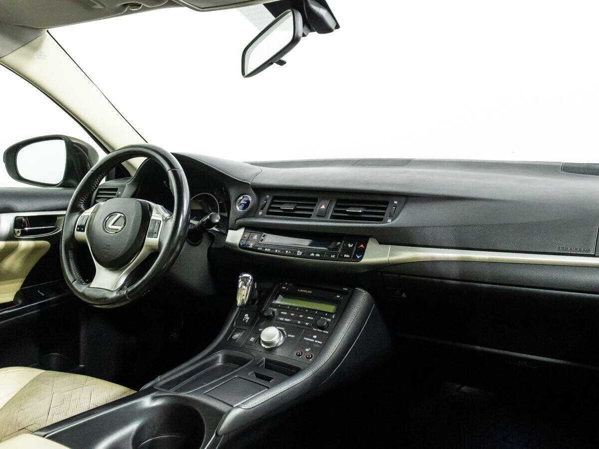 Купить Lexus CT 200h, 2011, 185 481 км, фото №9