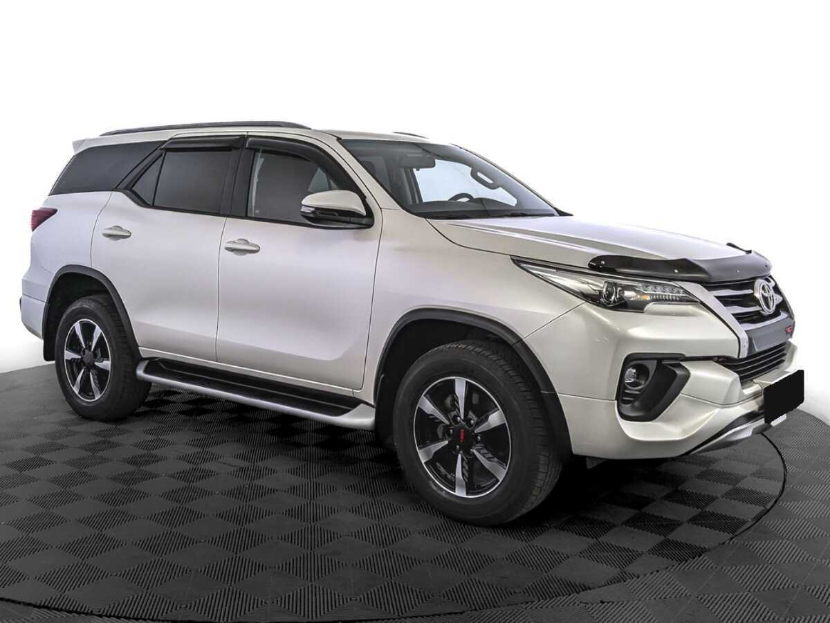 Купить Toyota Fortuner, 2019, 65 140 км, фото №3