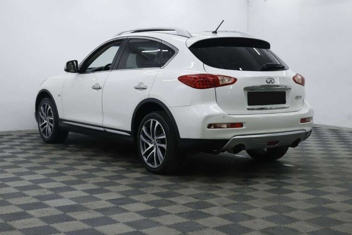 Купить Infiniti QX50, 2016, 117 500 км, фото №2