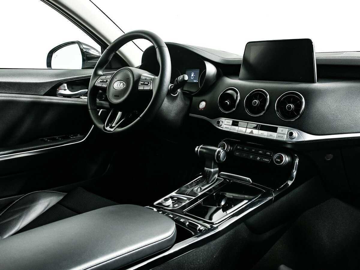 Купить Kia Stinger, 2019, 73 630 км, фото №8