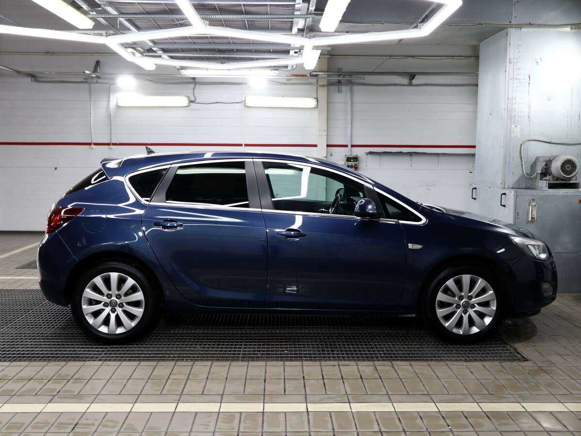 Купить Opel Astra, 2011, 185 000 км, фото №3