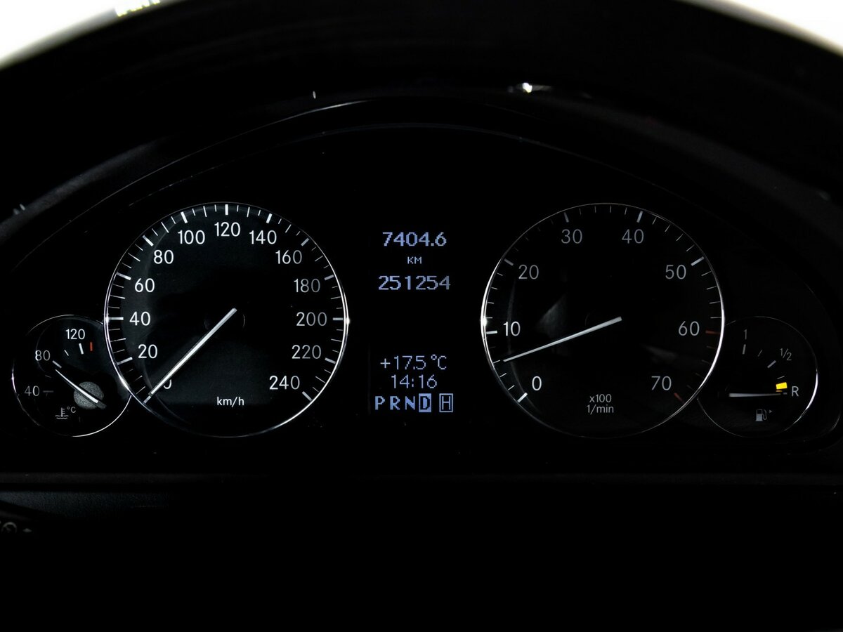 Купить Mercedes-Benz G-Класс 500 II (W463) Рестайлинг 2, 2011, 251 345 км, фото №30