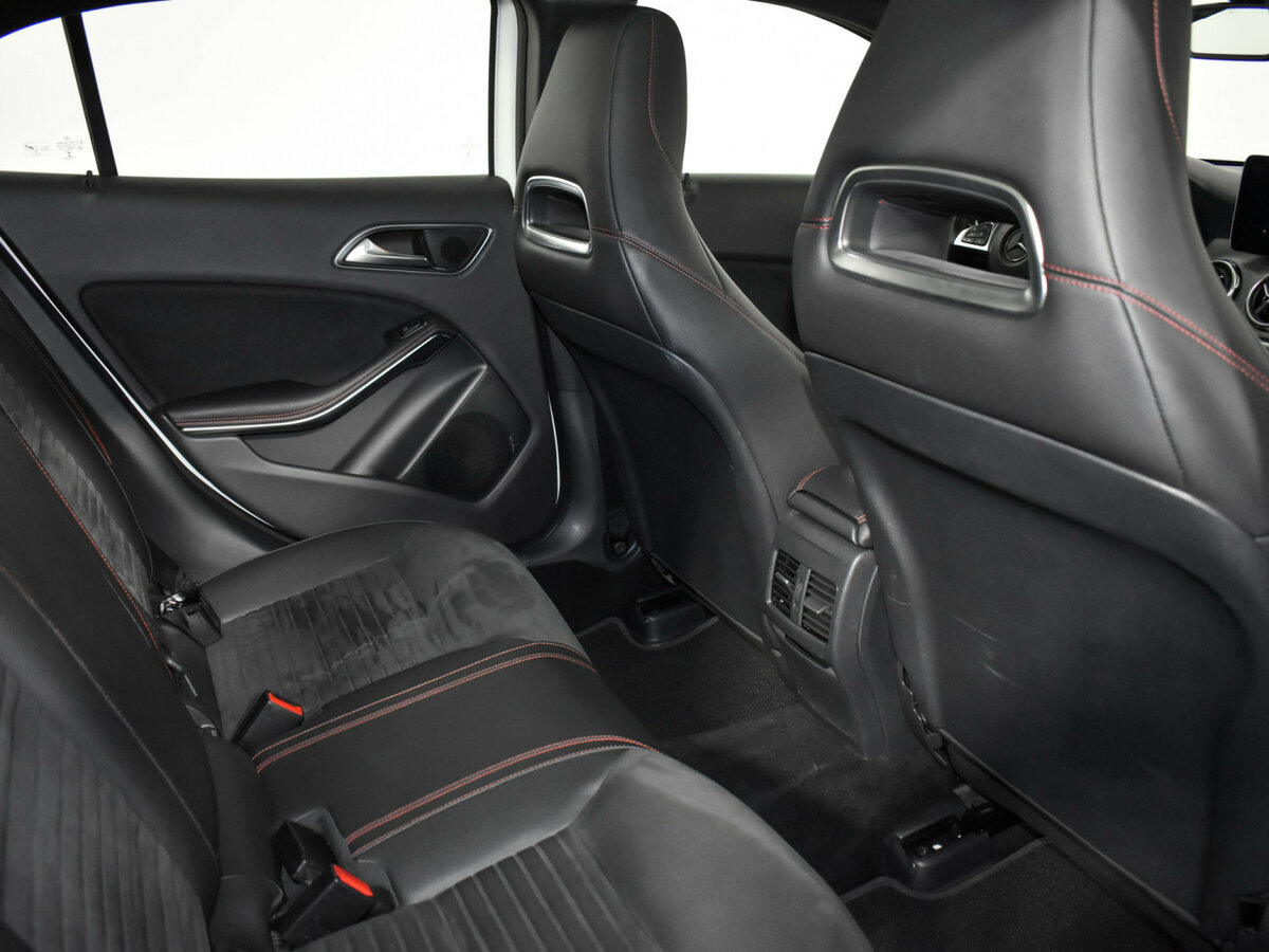 Купить Mercedes-Benz GLA 250 I (X156) Рестайлинг, 2017, 161 000 км, фото №15