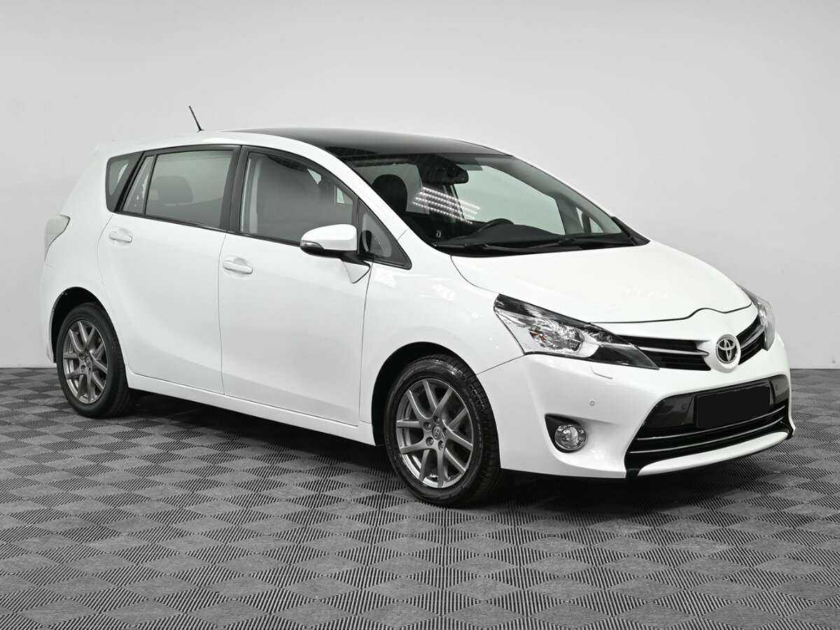 Купить Toyota Verso, 2015, 112 000 км, фото №3