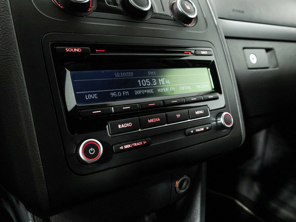 Купить Volkswagen Touran, 2012, 265 340 км, фото №17