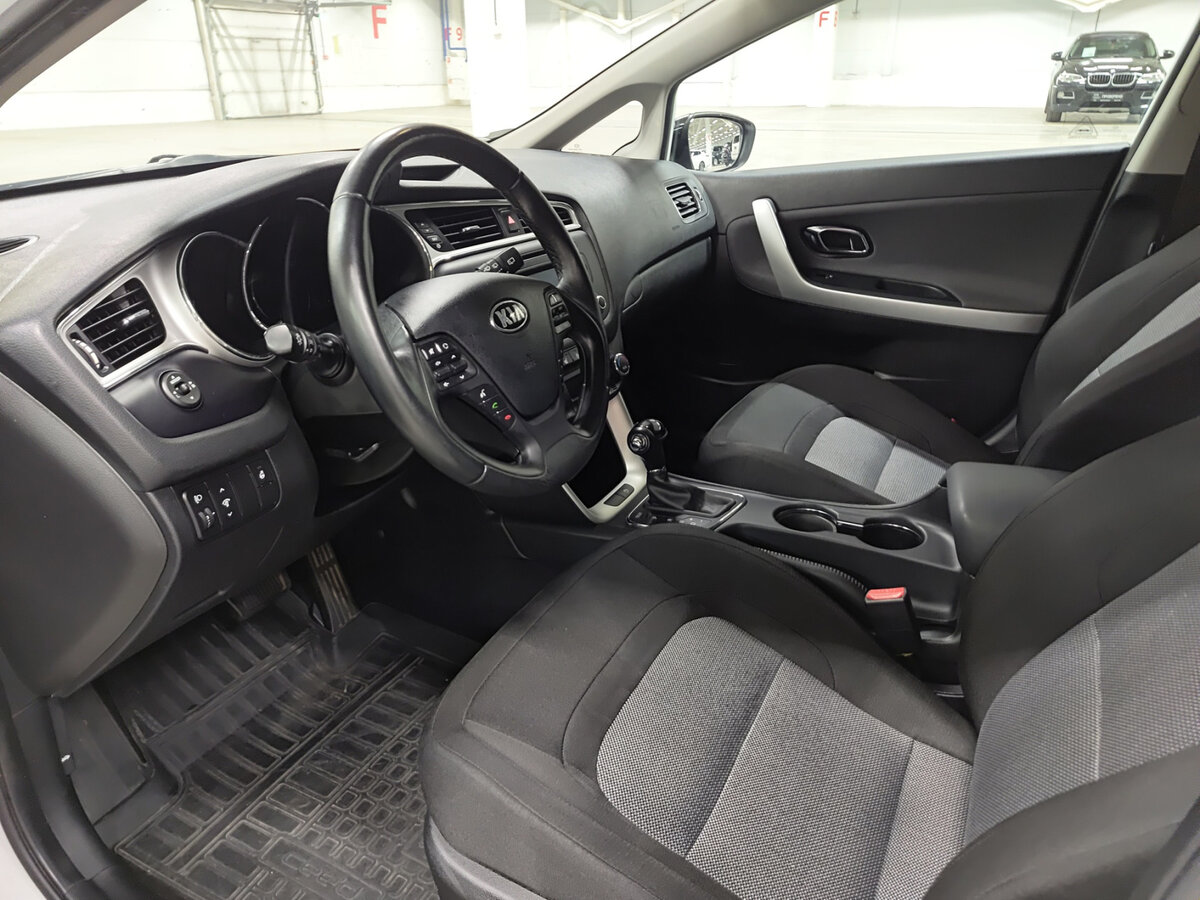 Купить Kia Ceed II Рестайлинг, 2018, 82 521 км, фото №16