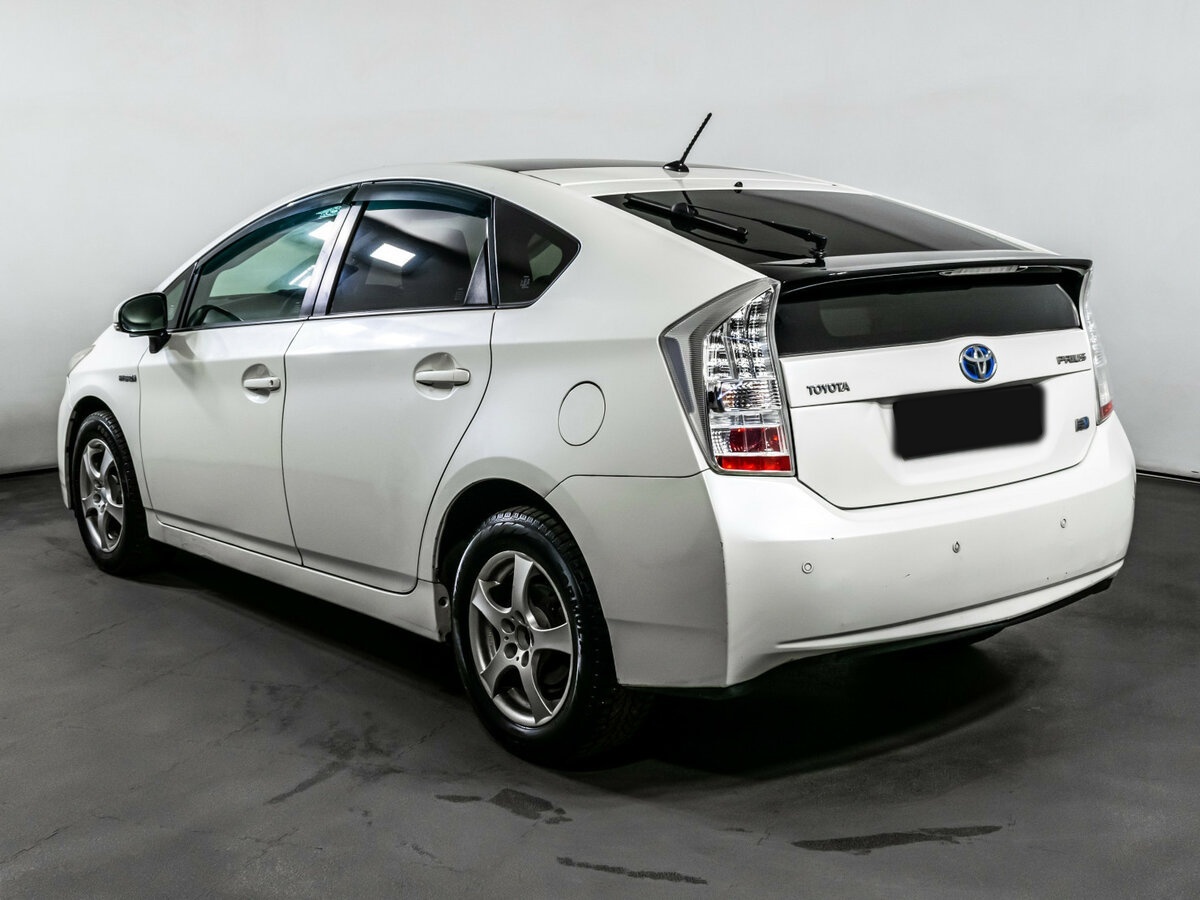 Купить Toyota Prius III (XW30), 2009, 185 554 км, фото №7