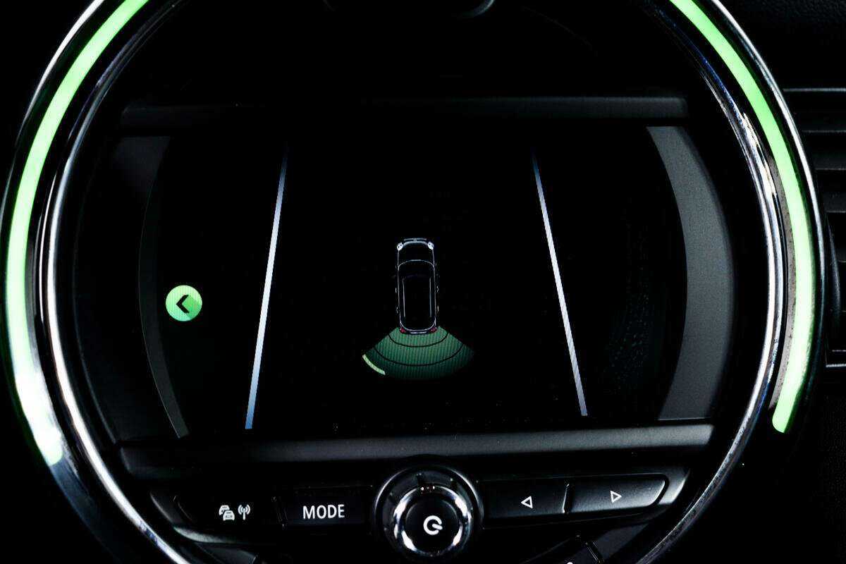 Купить Mini Hatch Cooper, 2018, 42 811 км, фото №14
