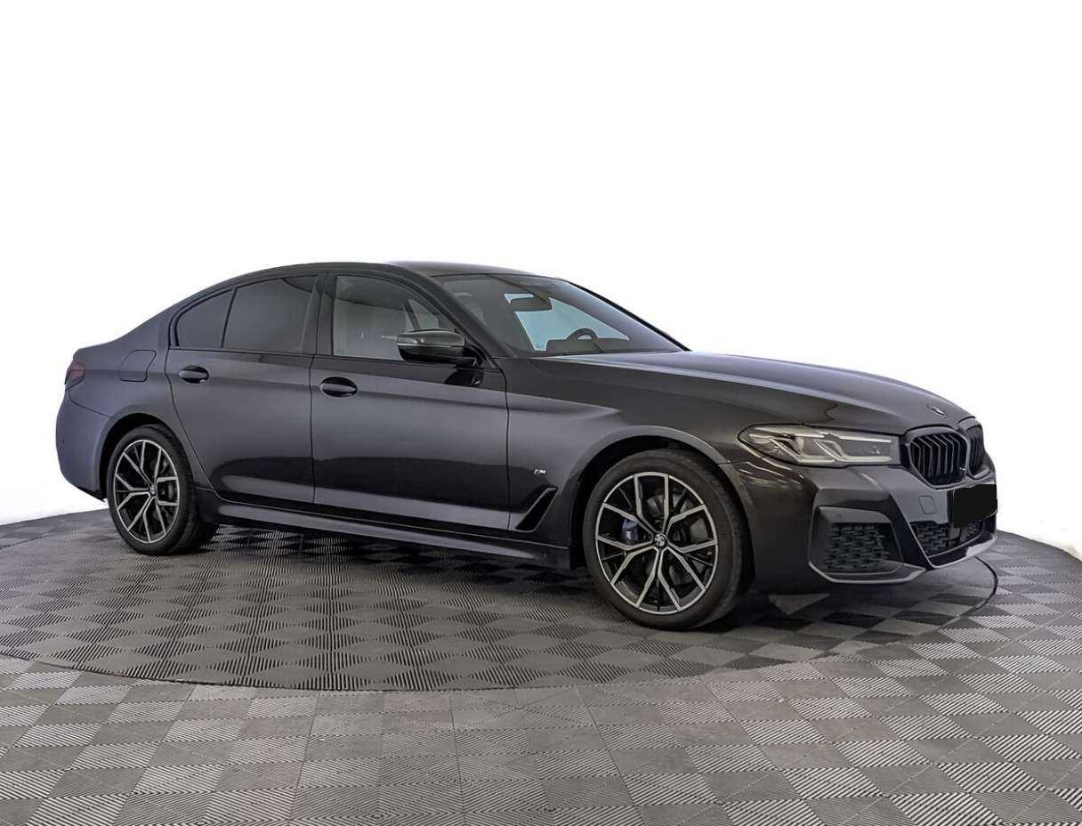 Купить BMW 5 серии 530d xDrive, 2020, 84 306 км, фото №3