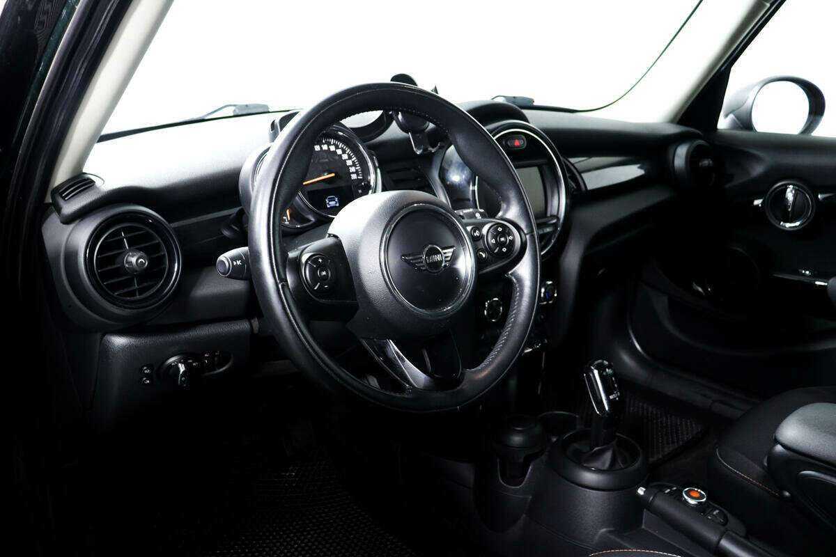Купить Mini Hatch Cooper, 2018, 42 811 км, фото №13