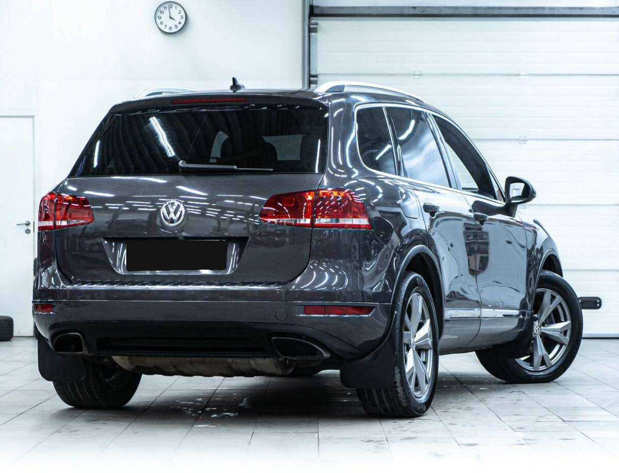 Купить Volkswagen Touareg, 2010, 250 000 км, фото №3