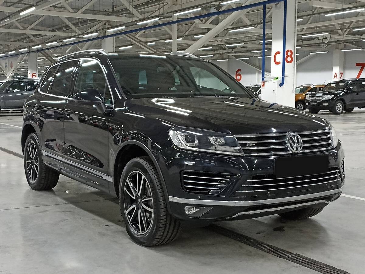 Купить Volkswagen Touareg, 2016, 141 134 км, фото №3