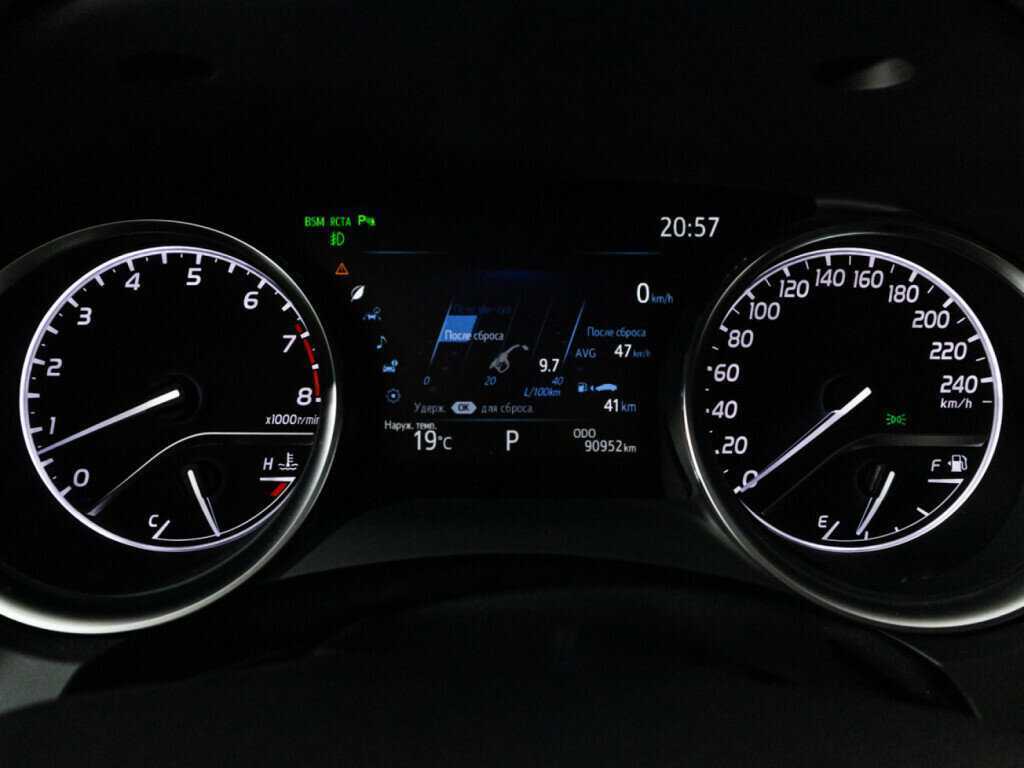 Купить Toyota Camry, 2020, 90 951 км, фото №11