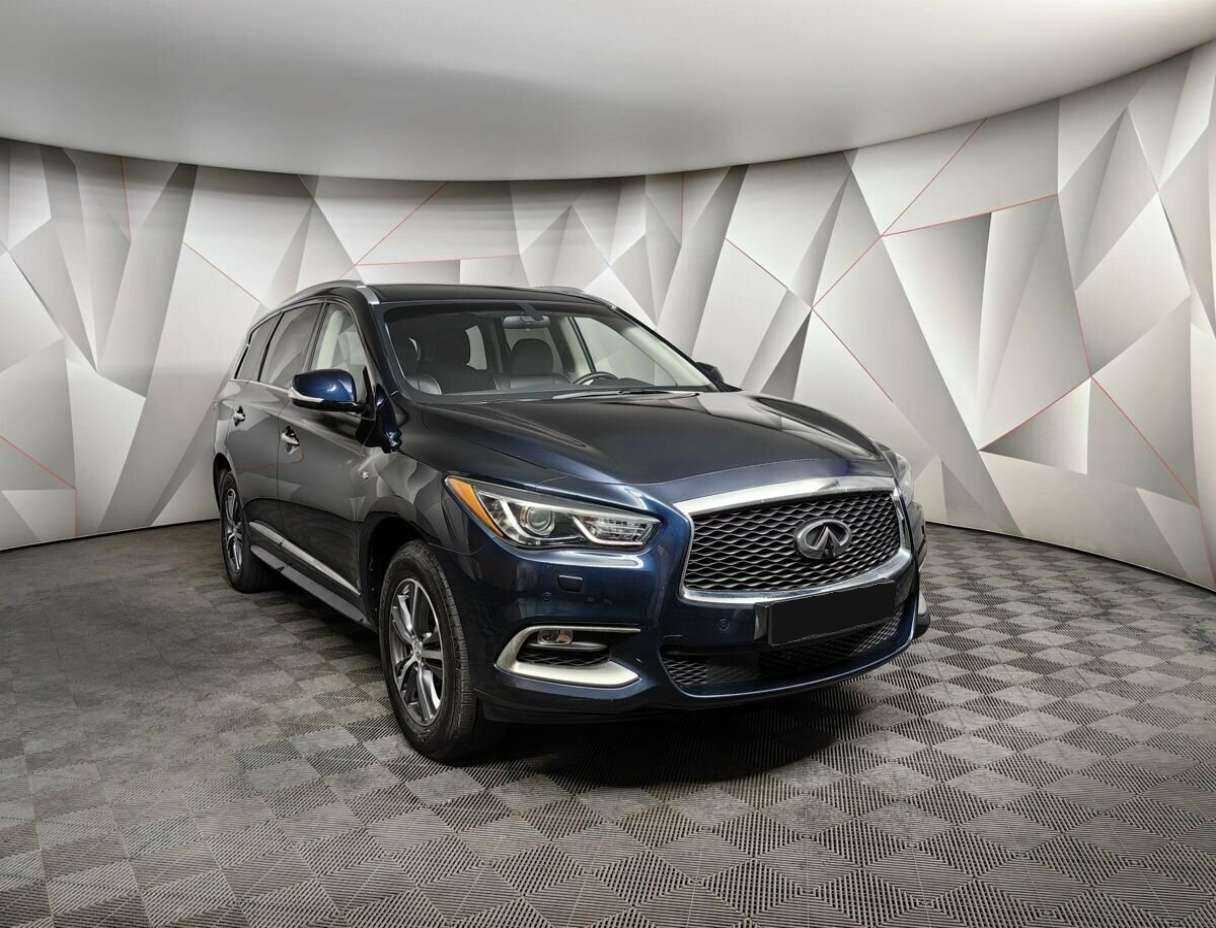 Купить Infiniti QX60, 2018, 48 618 км, фото №3