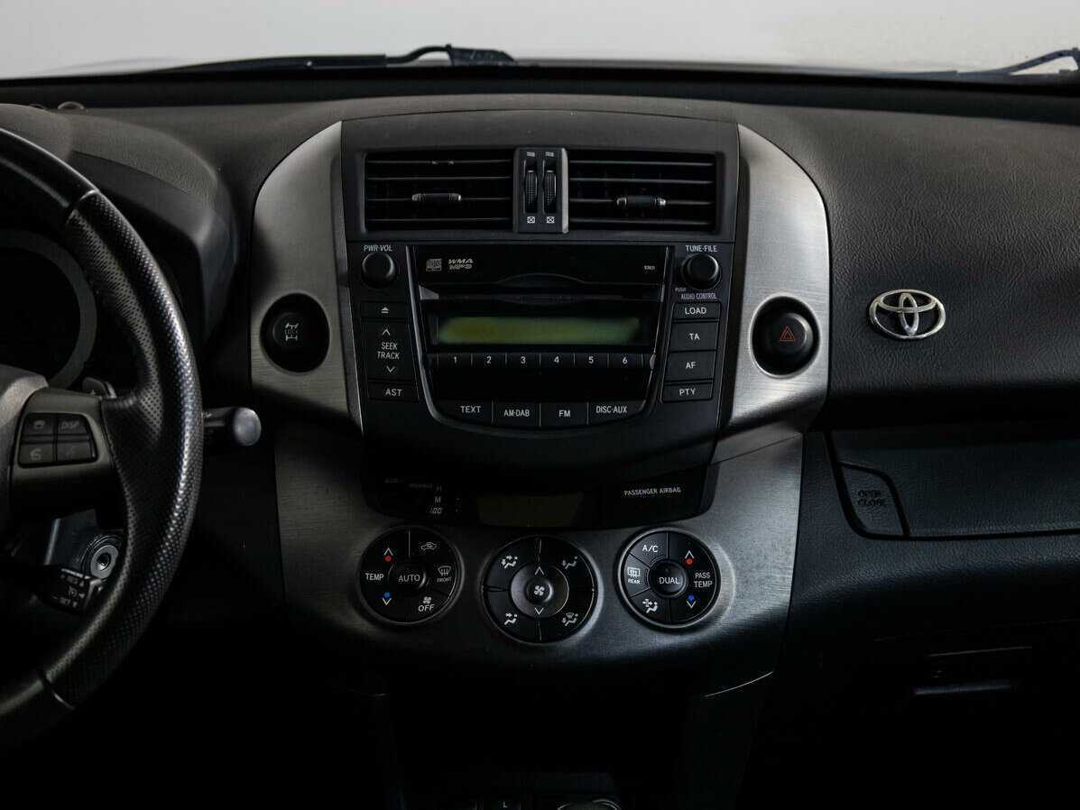 Купить Toyota RAV4, 2011, 200 320 км, фото №13