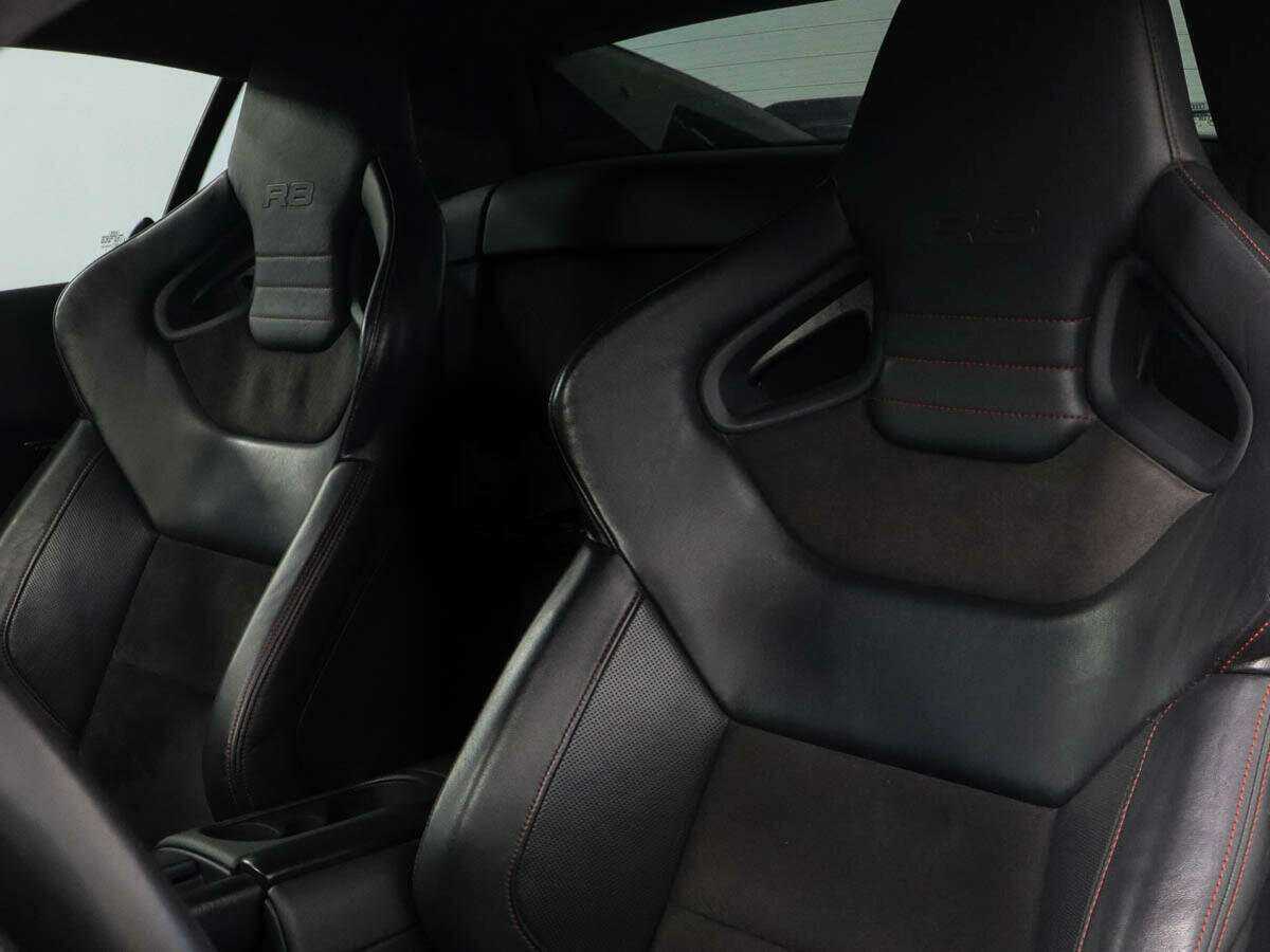 Купить Audi R8 V10, 2012, 42 672 км, фото №7
