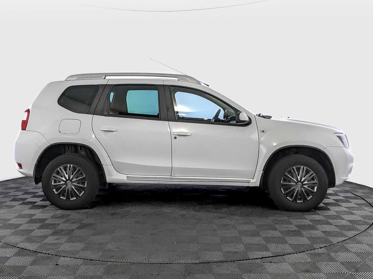Купить Nissan Terrano, 2015, 128 543 км, фото №4
