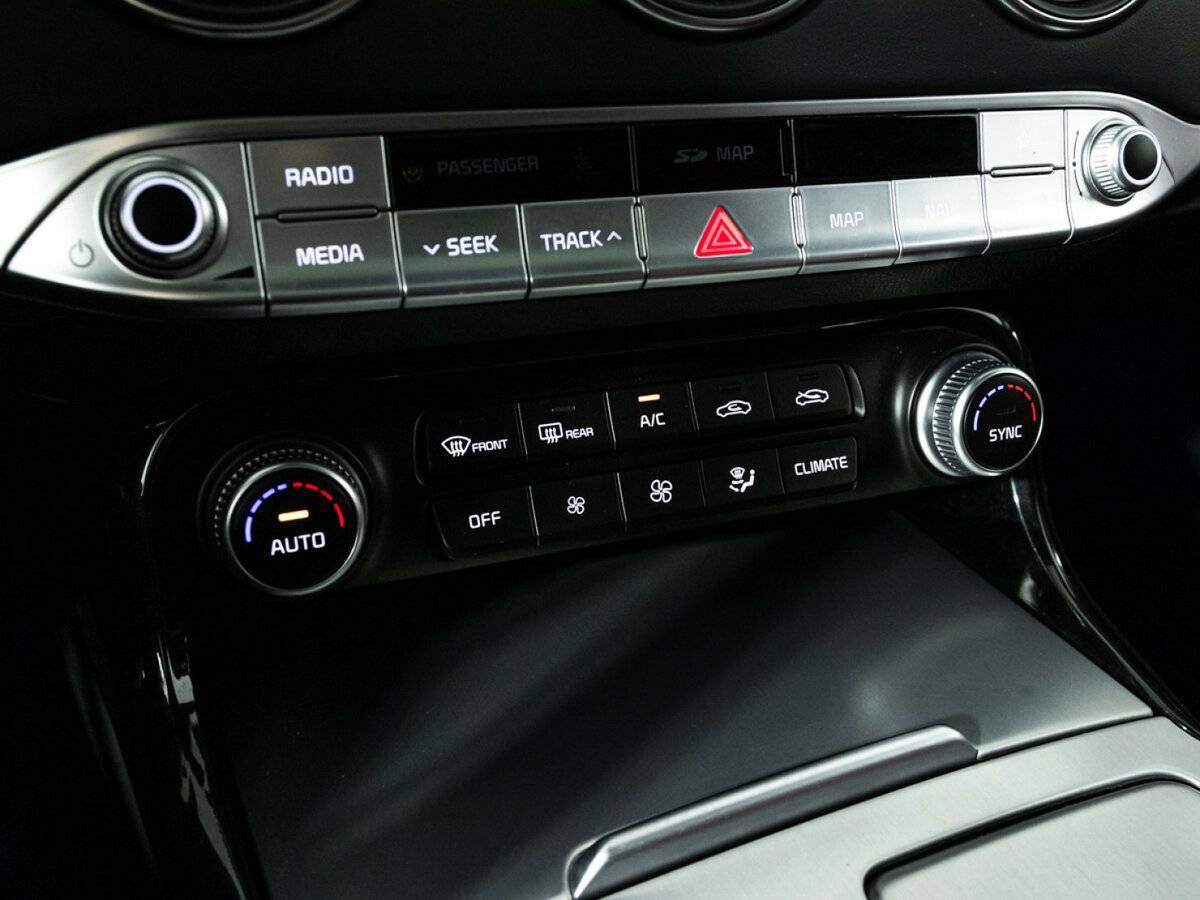 Купить Kia Stinger, 2018, 68 335 км, фото №23