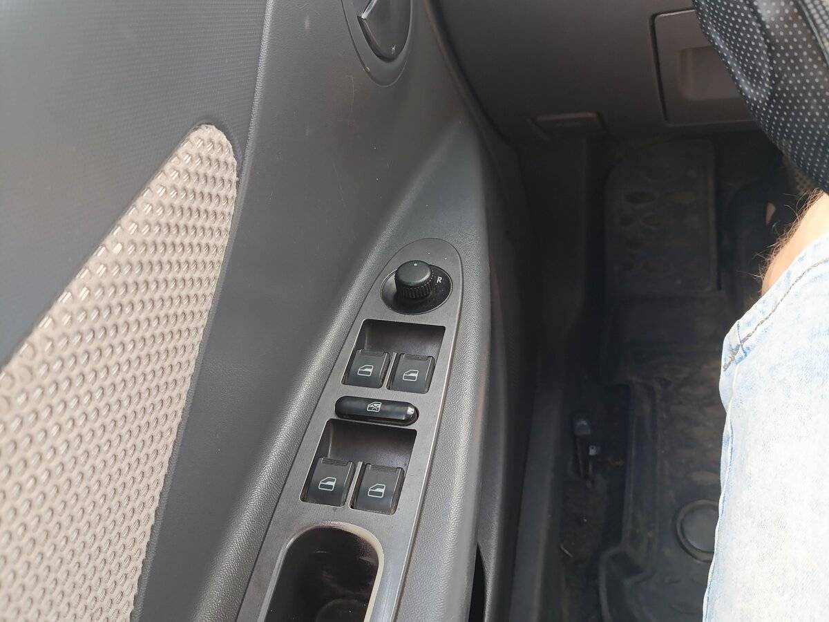 Купить Chery IndiS (S18D), 2011, 122 158 км, фото №11