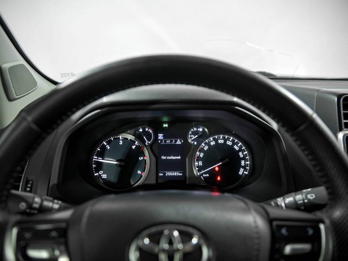 Купить Toyota Land Cruiser Prado, 2017, 296 680 км, фото №7