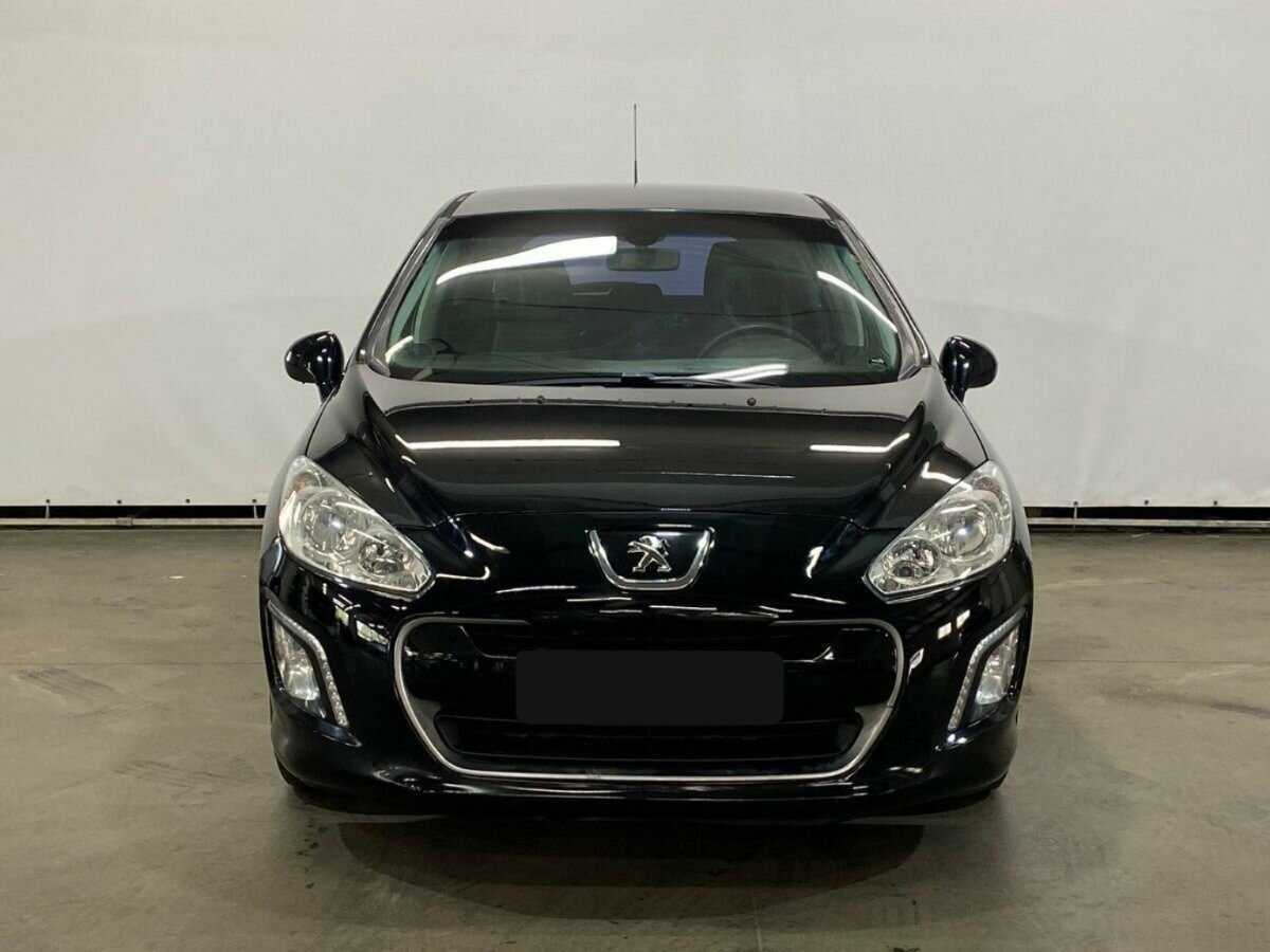 Купить Peugeot 308, 2011, 143 417 км, фото №2