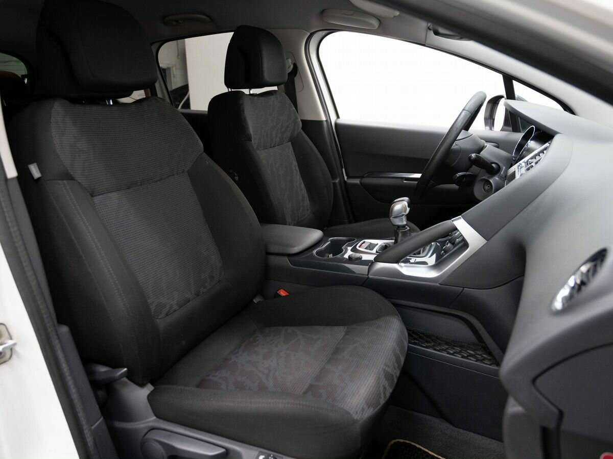 Купить Peugeot 3008, 2010, 210 000 км, фото №12