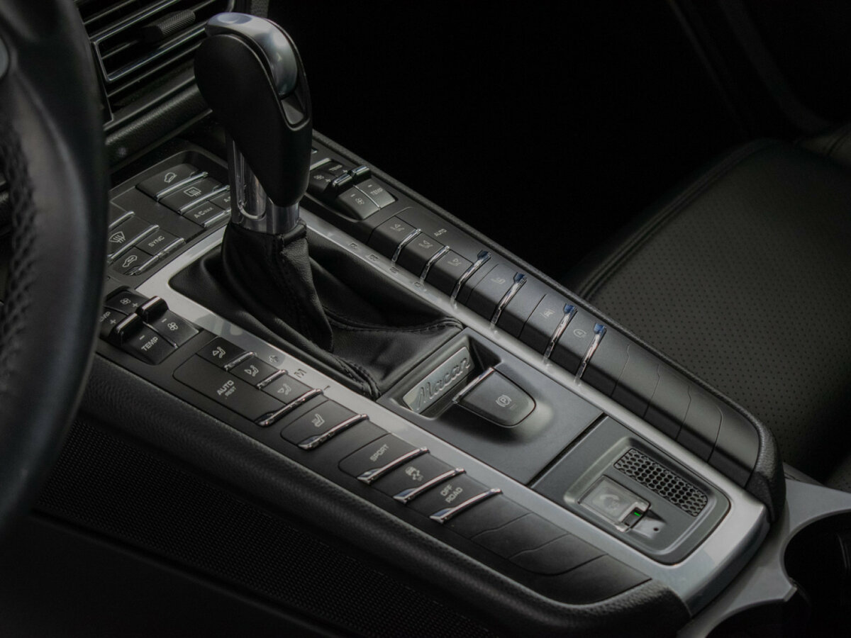 Купить Porsche Macan I Рестайлинг, 2019, 134 500 км, фото №17