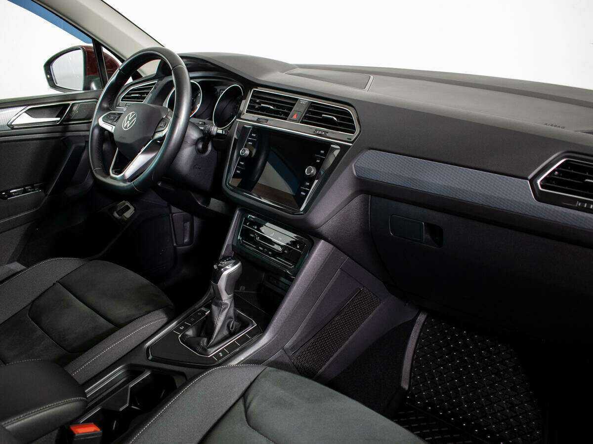 Купить Volkswagen Tiguan, 2021, 42 458 км, фото №9