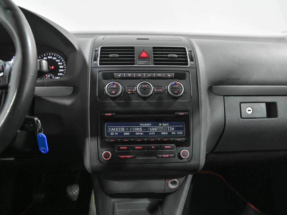 Купить Volkswagen Touran, 2013, 205 281 км, фото №10