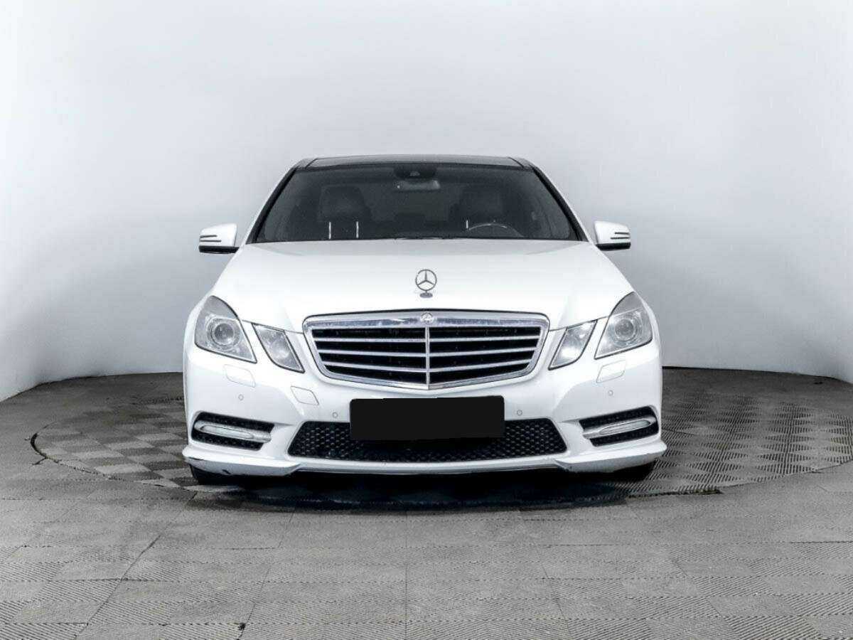 Купить Mercedes-Benz E-Класс 350, 2012, 125 868 км, фото №2
