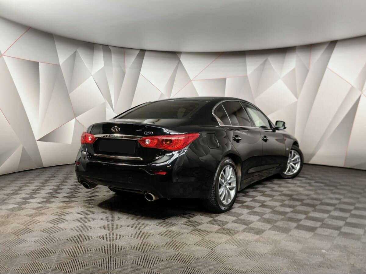 Купить Infiniti Q50, 2017, 94 529 км, фото №2