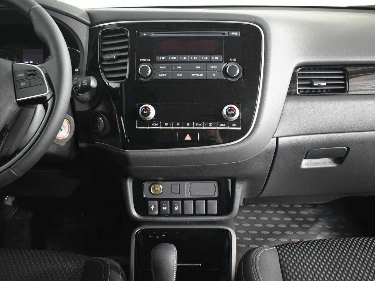 Купить Mitsubishi Outlander, 2022, 24 км, фото №7