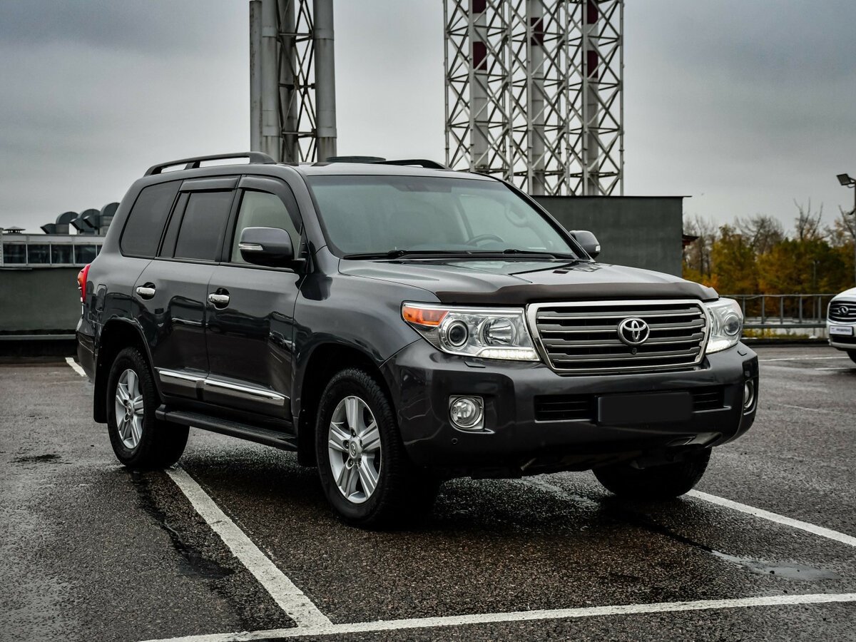 Купить Toyota Land Cruiser 200 Series Рестайлинг 1, 2012, 259 212 км, фото №3