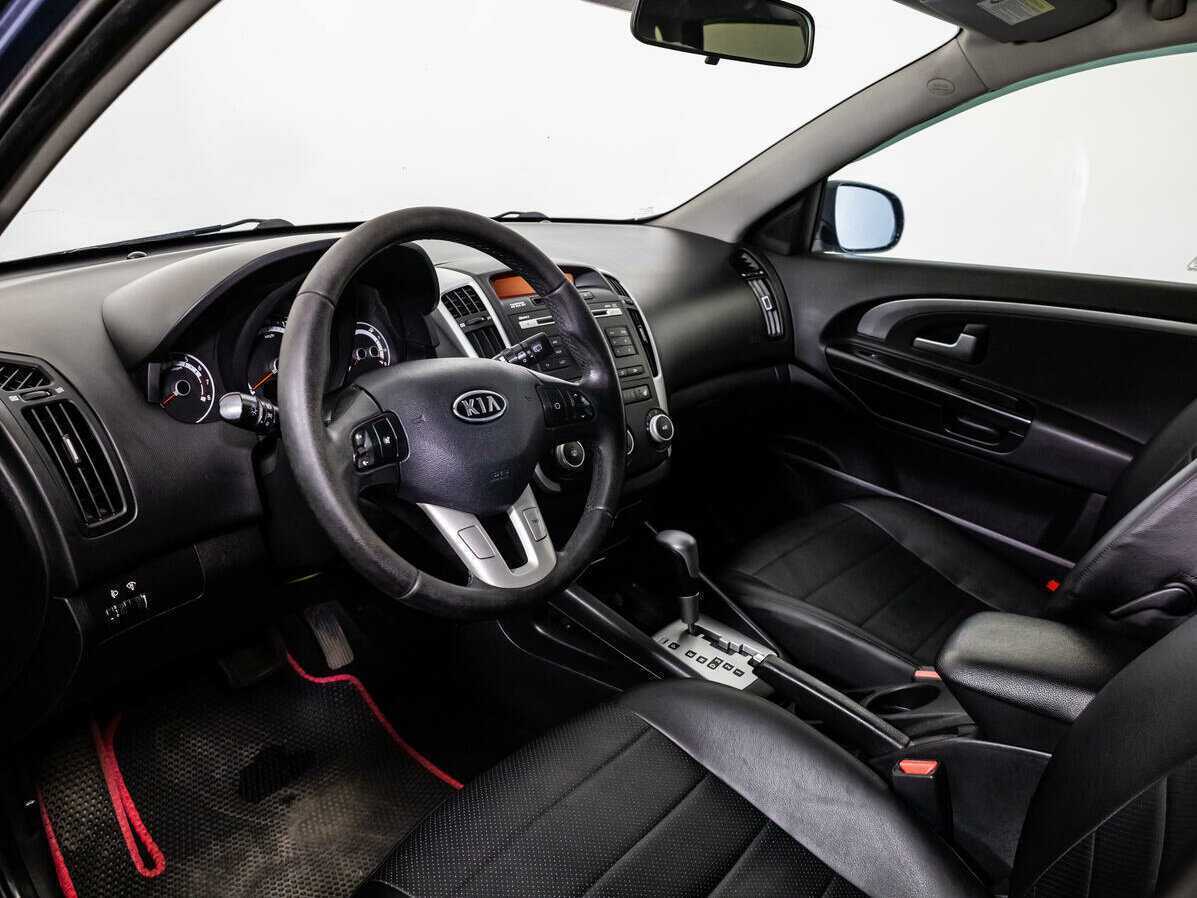 Купить Kia Ceed, 2011, 200 137 км, фото №11